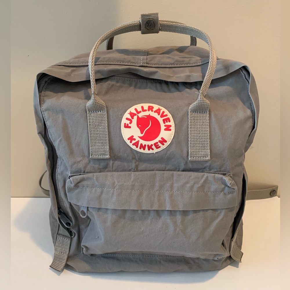FJALLRAVEN Kanken‎ Laptop 15" Backpack - Super Gray